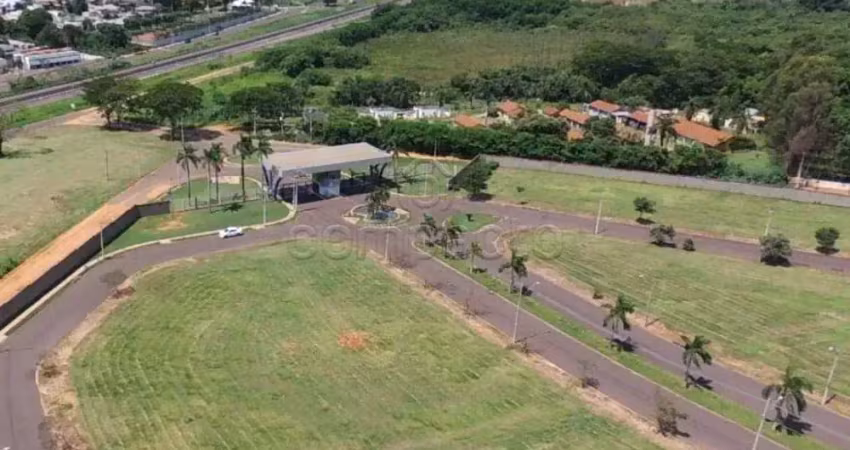 Terreno em condomínio fechado à venda no Residencial Portal da Pérola, Birigui 