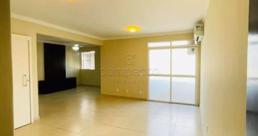 Apartamento Padrão em São José do Rio Preto