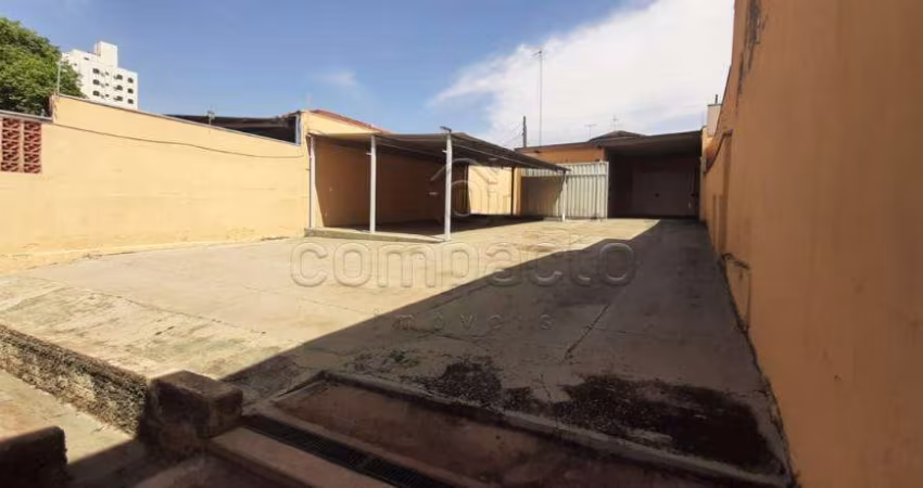 Comercial Casa em São José do Rio Preto