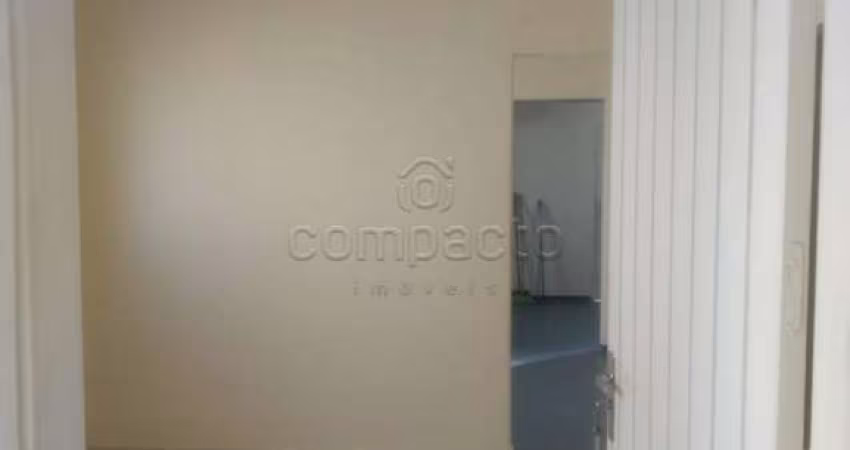 Comercial Casa em São José do Rio Preto