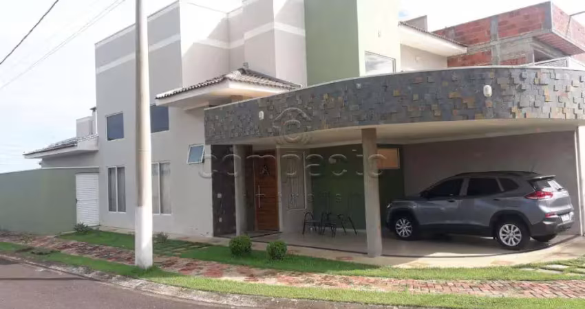 Casa Condomínio em Bálsamo