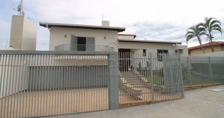 Casa com 4 quartos à venda no Jardim Redentor, São José do Rio Preto 