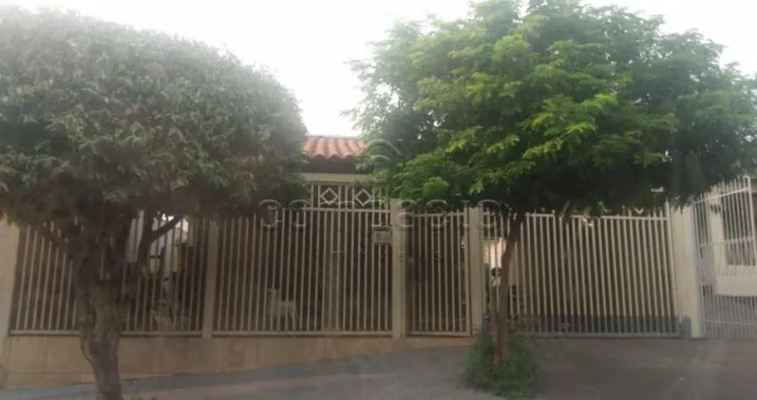 Casa vende - 3 quartos - conjunto habitacional cristo rei