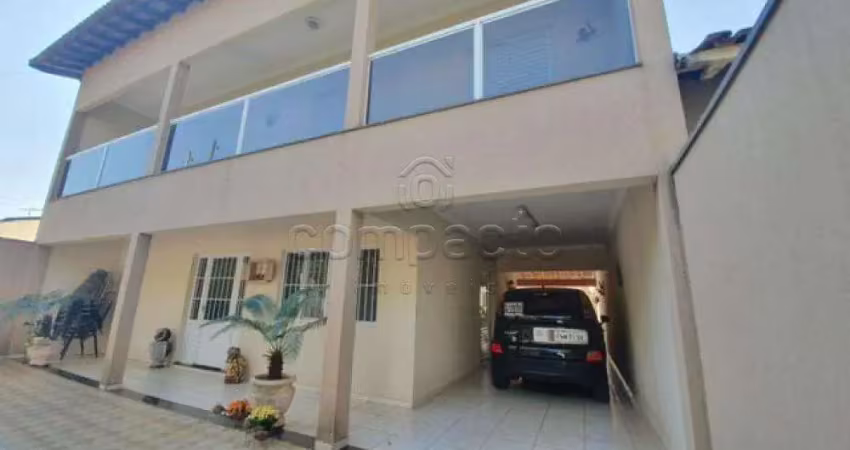 Casa Padrão em Mirassol