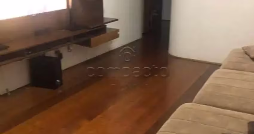 Casa com 4 quartos à venda na Vila Nossa Senhora da Paz, São José do Rio Preto 