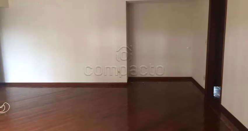 Apartamento Padrão em São José do Rio Preto