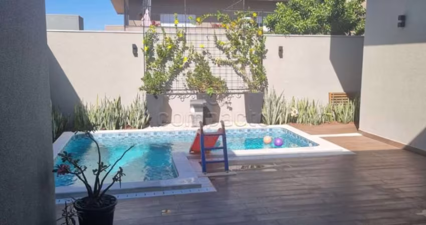 Casa Condomínio em Mirassol
