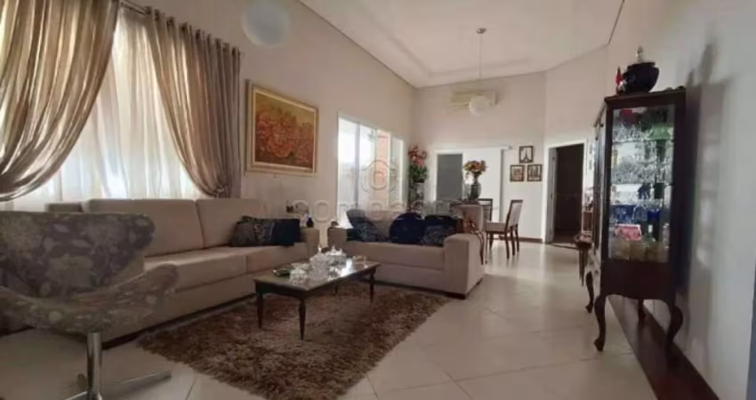Casa Condomínio em São José do Rio Preto