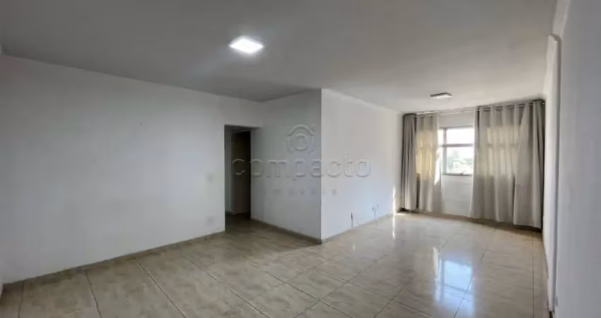 Apartamento com 3 quartos para alugar na Avenida Alberto Andalo, Centro, São José do Rio Preto