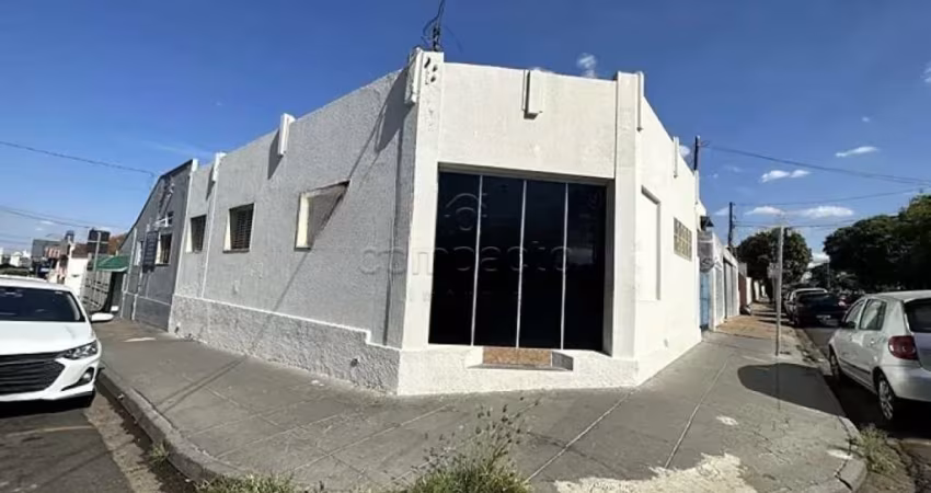Comercial Casa em São José do Rio Preto