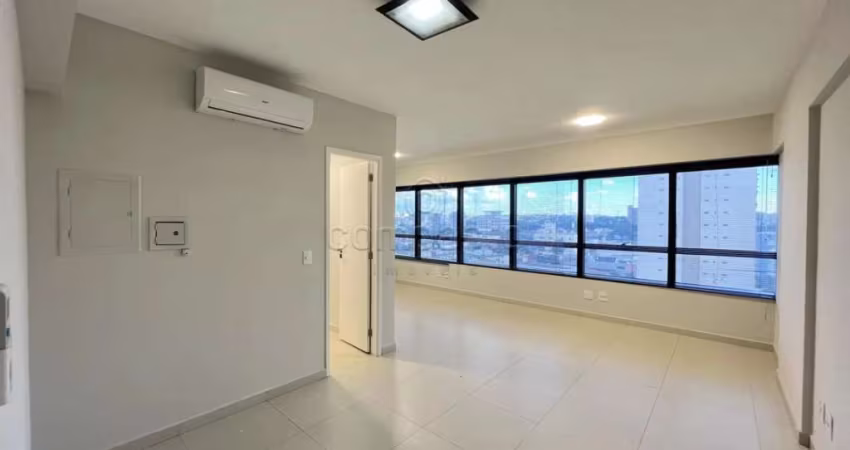 Comercial Sala/Loja Condomínio em São José do Rio Preto