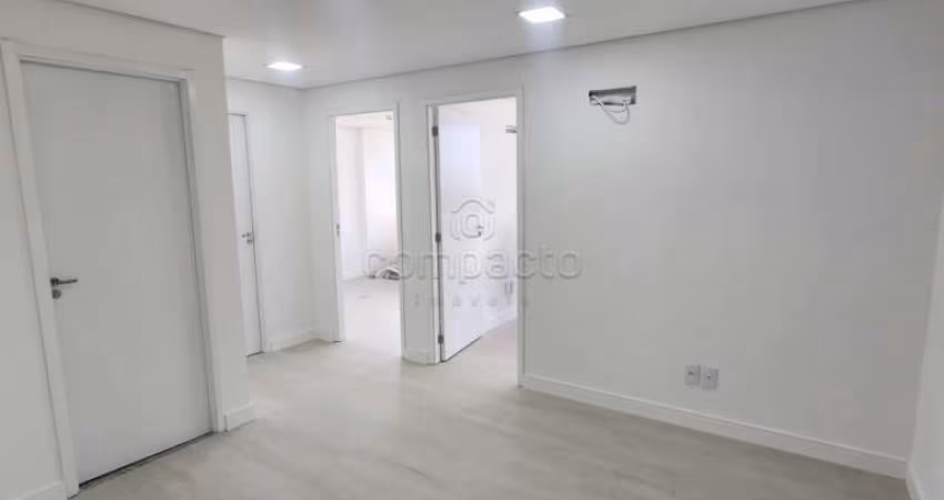 Comercial Sala/Loja Condomínio em São José do Rio Preto