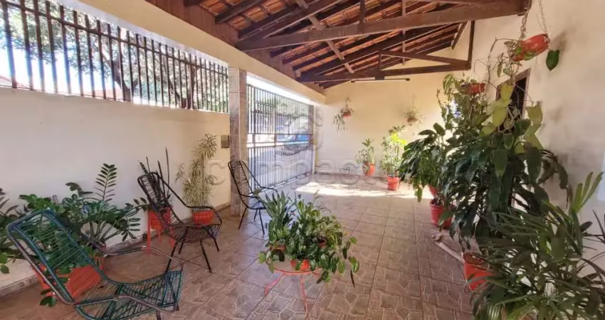 Casa com 3 quartos à venda no Jardim Maria Lúcia, São José do Rio Preto 