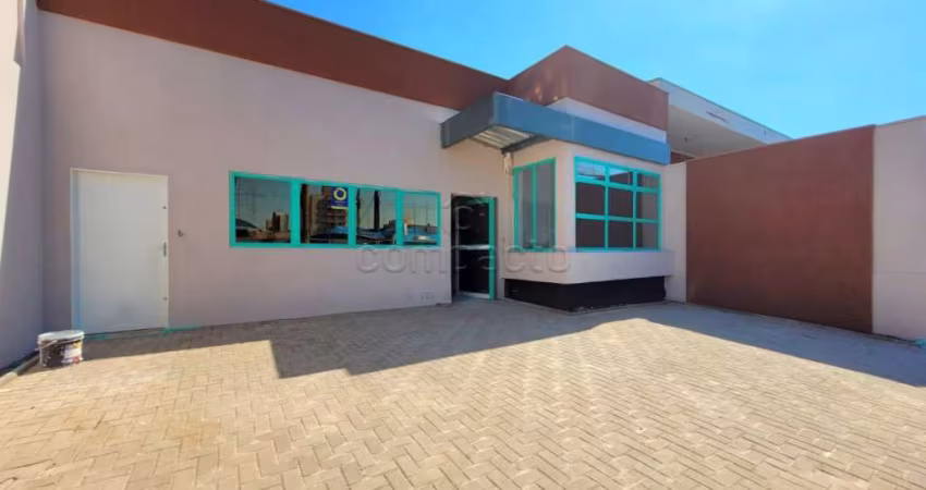 Comercial Casa em São José do Rio Preto