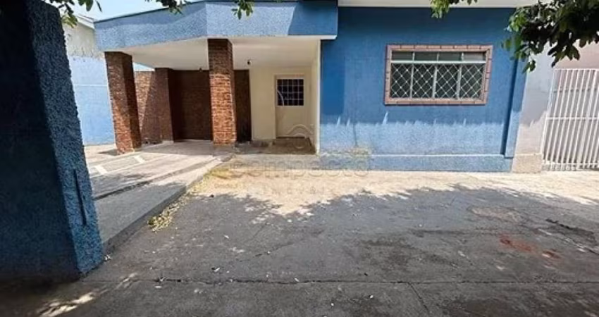 Comercial Casa em São José do Rio Preto