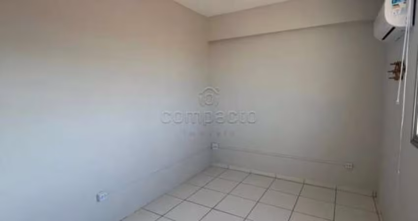 Comercial Sala/Loja Condomínio em São José do Rio Preto