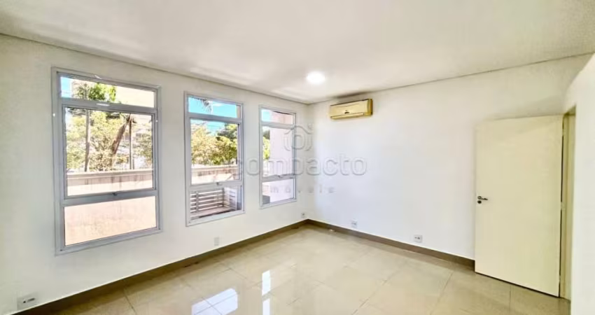Sala Comercial 35m²  para alugar - Excelente Localização na Região Sul