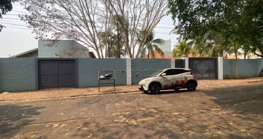 Casa comercial para alugar na Rua Antônio de Godoy, Jardim Francisco Fernandes, São José do Rio Preto