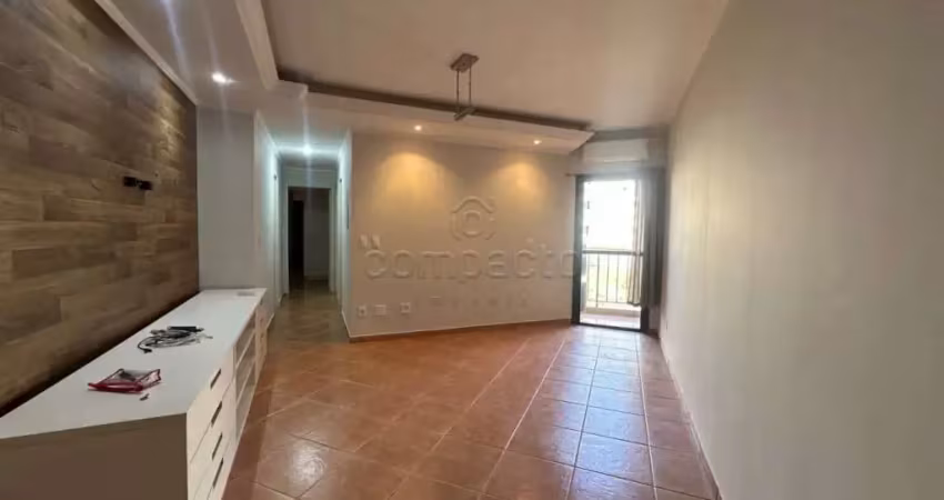 Apartamento com 3 quartos para alugar na Rua José Polachini Sobrinho, Jardim Urano, São José do Rio Preto