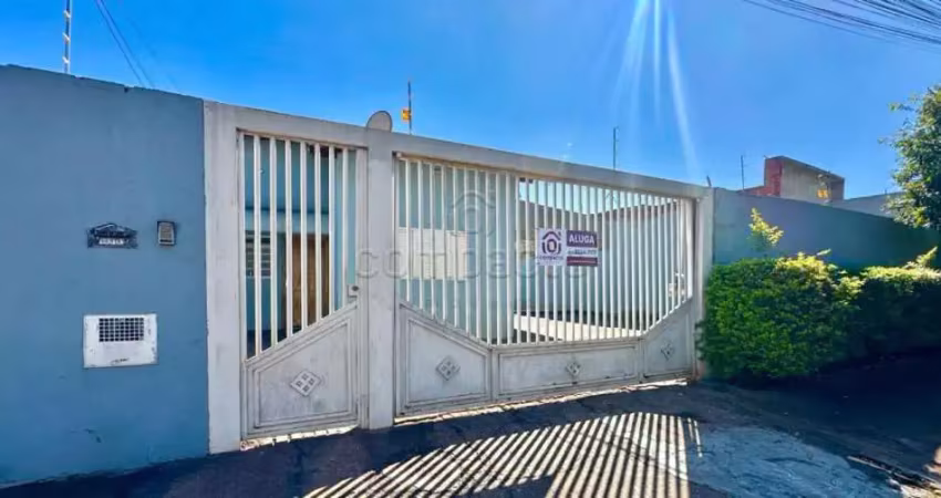 Casa com 3 quartos para alugar na Rua Ricardo Forni, Jardim Arroyo, São José do Rio Preto