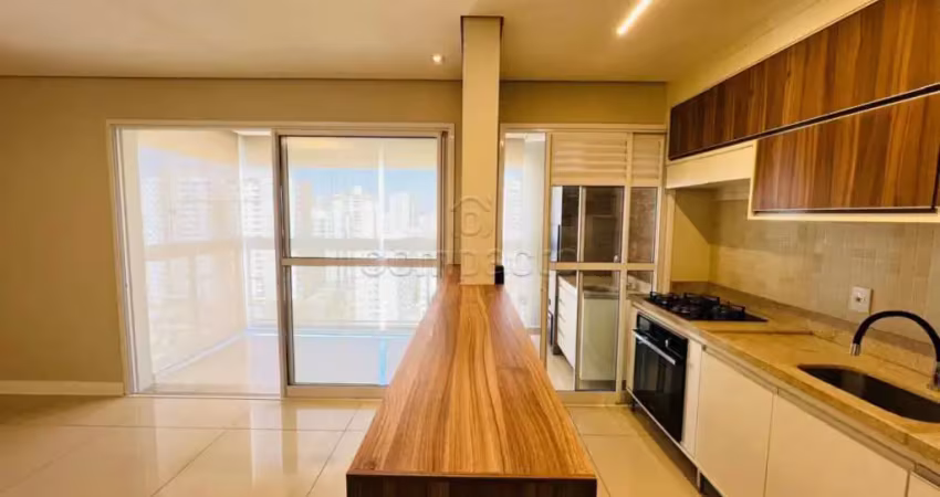 Apartamento com 3 quartos para alugar na José Polachini Sobrinho, Jardim Urano, São José do Rio Preto