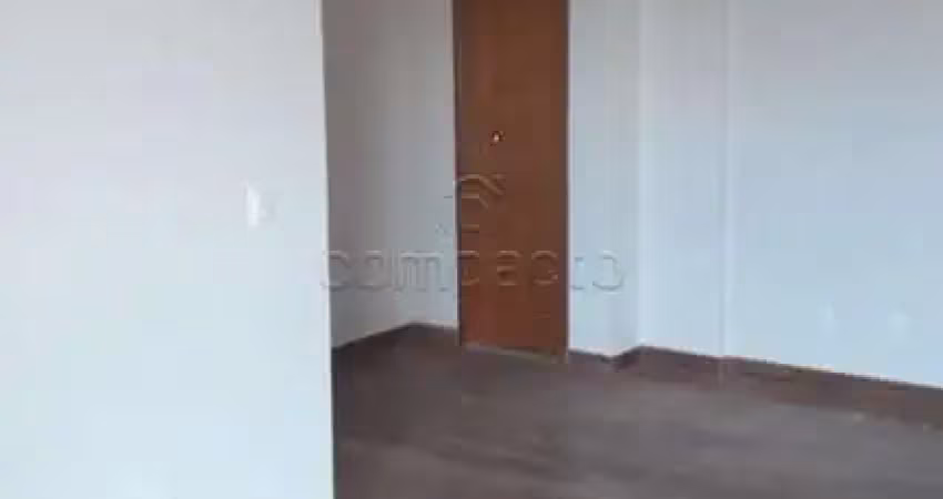 Apartamento com 3 quartos para alugar na Rua Professor André Mário Gonçalves, Vila Santa Cruz, São José do Rio Preto