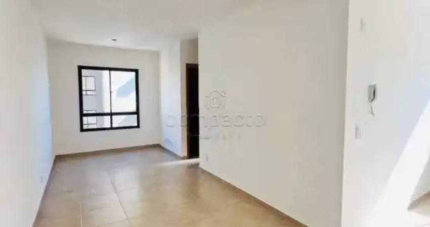 Lindo apartamento com 02 quartos para locação, imóvel novo!
