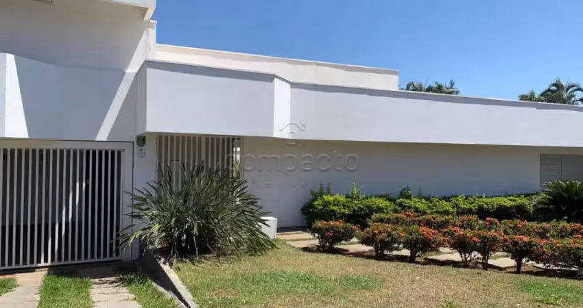 Casa com 3 suítes e piscina à venda - jardim aclimação
