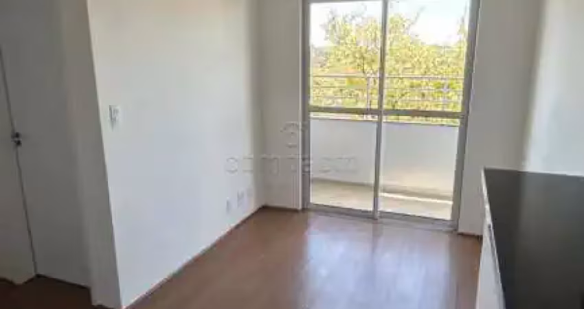 Apartamento moderno de 2 quartos com planejados e sacada para alugar.
