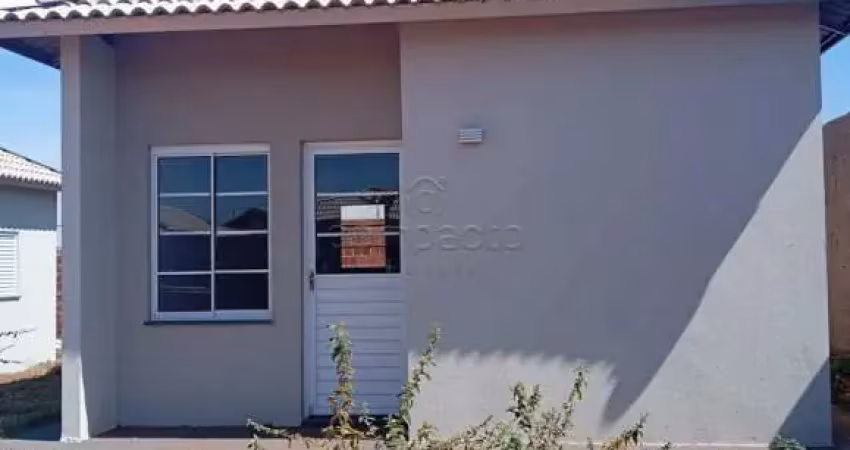 Casa com 2 quartos para alugar na Rua Maria Alarcon, Residencial Gumercindo de Seta, São José do Rio Preto