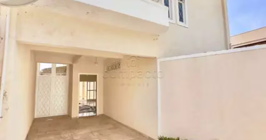 Casa com 3 quartos para alugar na Rua João Della Coleta, Jardim Residencial Vetorasso, São José do Rio Preto