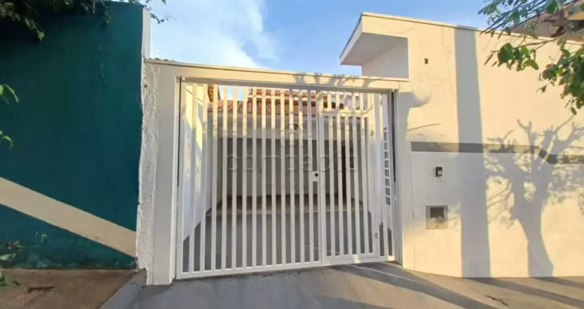 Casa com 2 quartos para alugar na Rua Adélia Muanis Aydar, Jardim São Marco, São José do Rio Preto