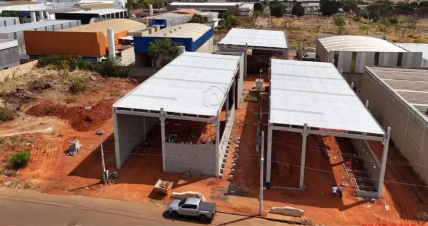 03 amplos barracões com 3.500m² de terreno e 2.000m² de área construída para locação