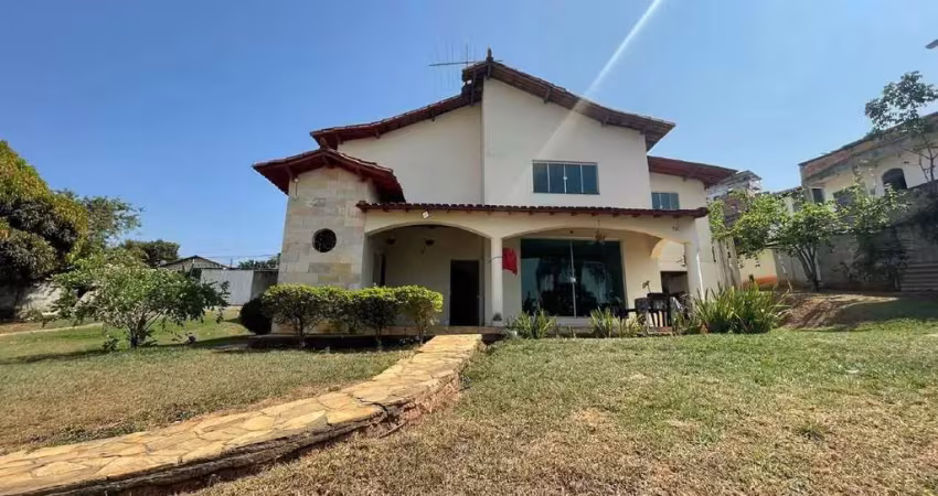 Casa com 3 quartos à venda na Rua Lupinos, Jardim das Alterosas - 2ª Seção, Betim