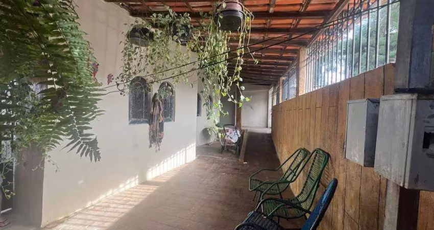 Casa à venda, 3 quartos, 1 suíte, 2 vagas, vila universal - betim/mg