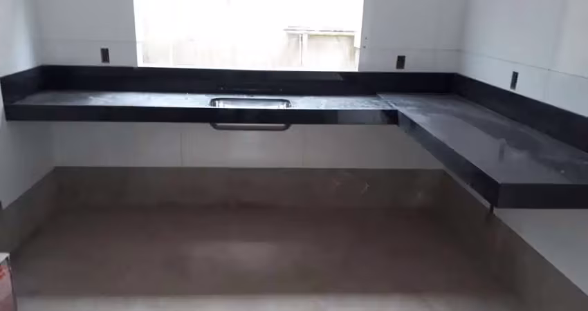 Casa geminada à venda, 3 quartos, 1 suíte, 2 vagas, lucio de abreu - contagem/mg
