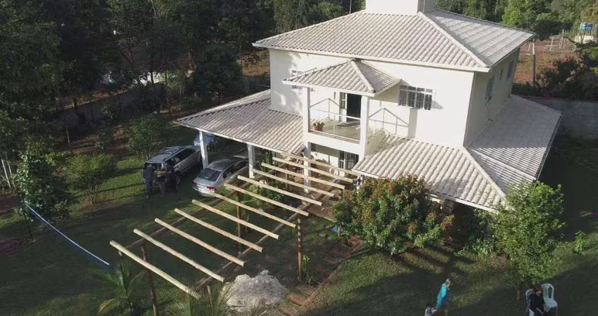 Casa em condomínio à venda, 2 vagas, condomínio turmalinas - esmeraldas/mg