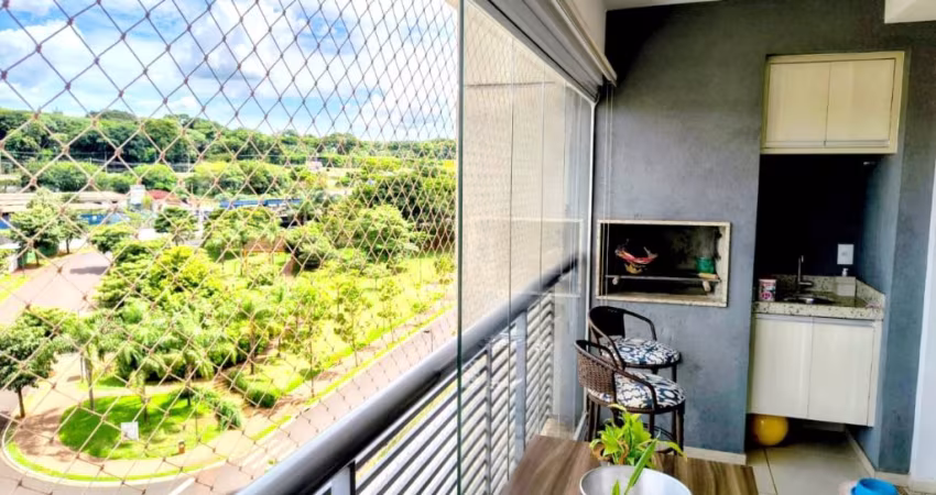 Lindo aptº frente - face sombra - repleto armários planejados - varanda gourmet fechada com vidro e tela - cozinha planejada com cooktop e coifa - 2 vagas de garagem - predio com toto lazer: 3 piscina