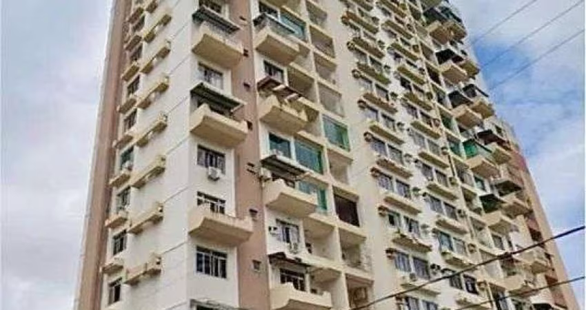 JN VENDO APARTAMENTO NO ED CHOPIN EM ÓTIMA LOCALIZAÇÃO, TRÊS QUARTOS SENDO UMA SUÍTE 197m2