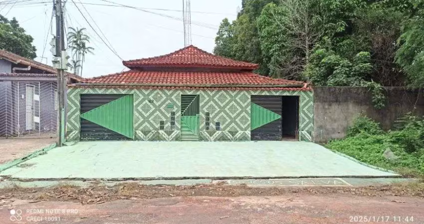 Casa com 3 quartos à venda na Avenida Francisco P. Vinagre, 162, Imperador, Castanhal