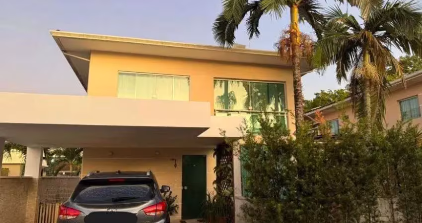Condomínio oasis, belíssima casa para venda,com 3 suites