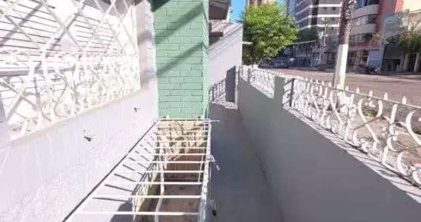 Casa com 3 quartos para alugar na Avenida Senador Lemos, Umarizal, Belém