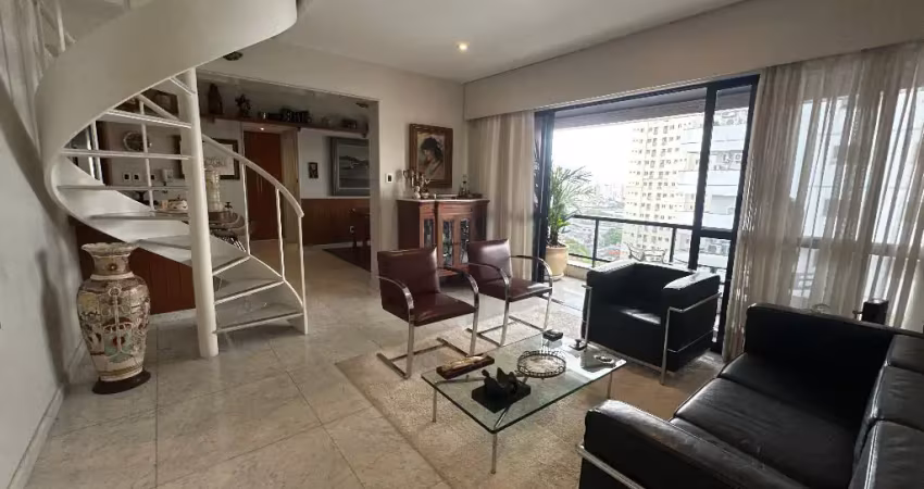 Apartamento à venda na Rua Diogo Móia, 883, Umarizal, Belém