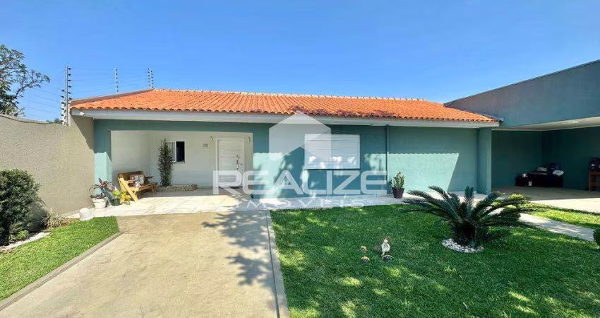 Casa à venda na Vila A com Piscina