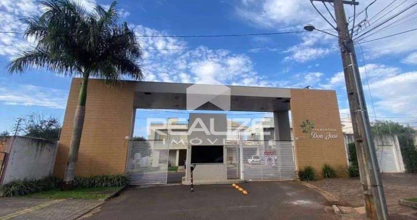 Terreno à venda no Condomínio Dom José