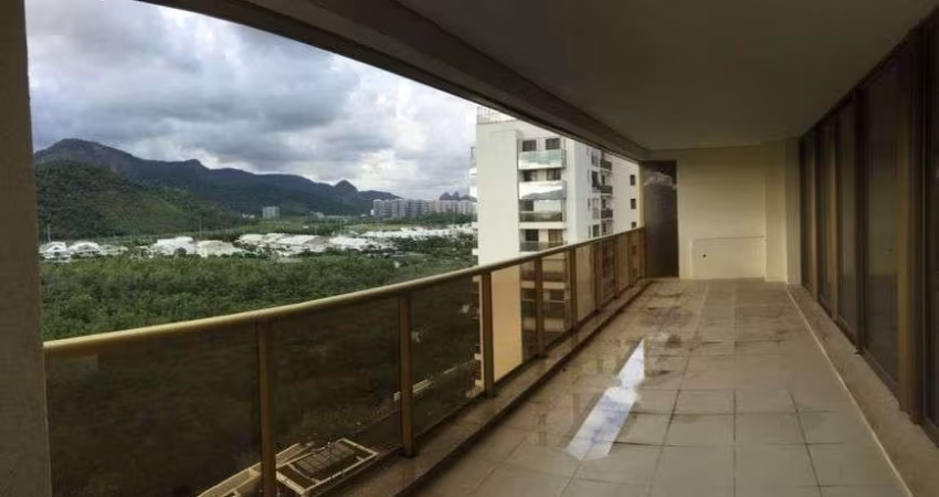 Apartamento de 217 metros quadrados no bairro Barra da Tijuca com 4 quartos