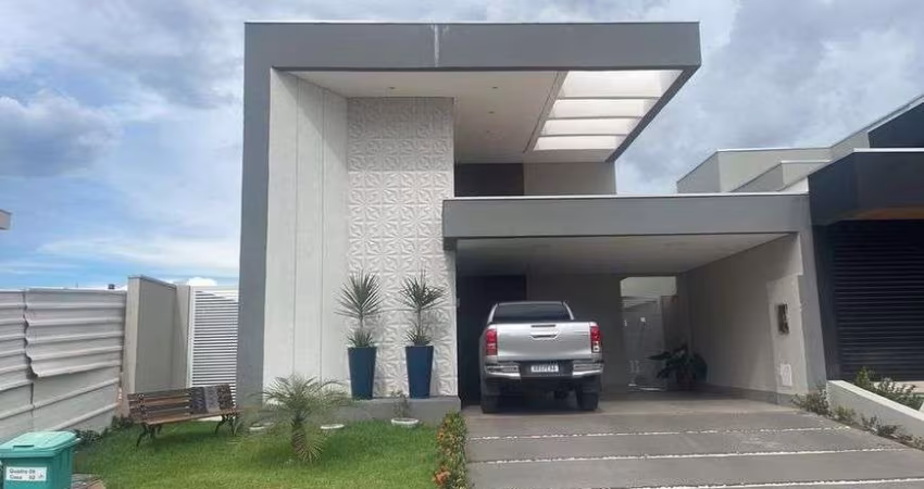 Casa Térrea 3 Suítes Condomínio Belvedere 2 com Piscina