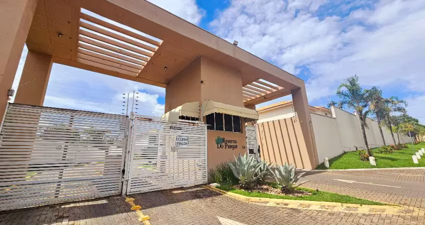 Sobrado para venda tem 214 metros quadrados com 3 quartos em Despraiado - Cuiabá - MT