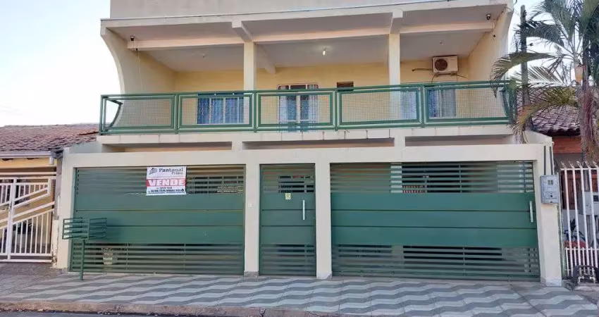 Sobrado com 4 quartos no Bairro CPA IV - Cuiabá-MT