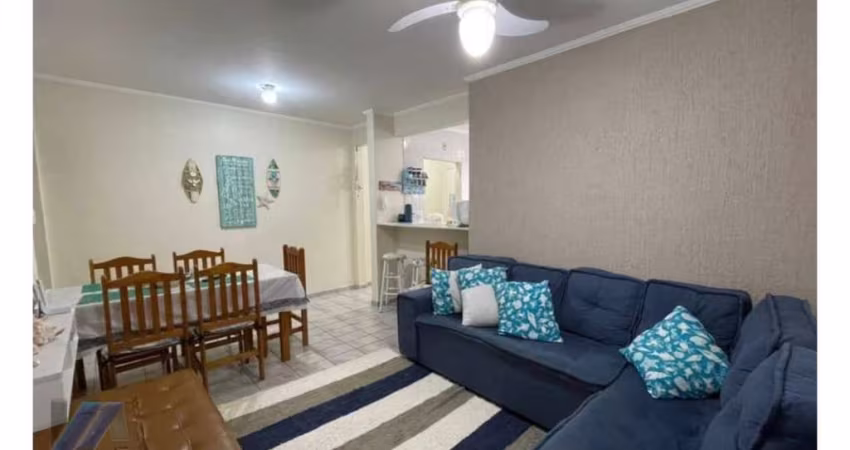 Ubatuba, Itagua - Apartamento no segundo andar com 02 dormitórios.
